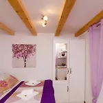 Lavender Garden * דוברובניק