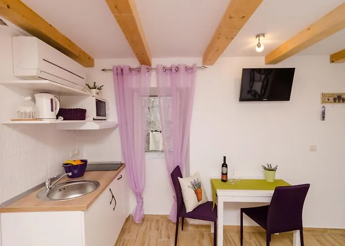 라벤더 가든 아파트먼트 아파트