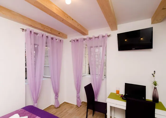 Lavender Garden Апартаменты