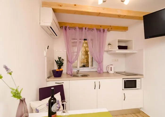 Lavender Garden Διαμέρισμα