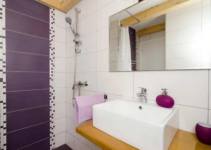 Lavender Garden Διαμέρισμα *