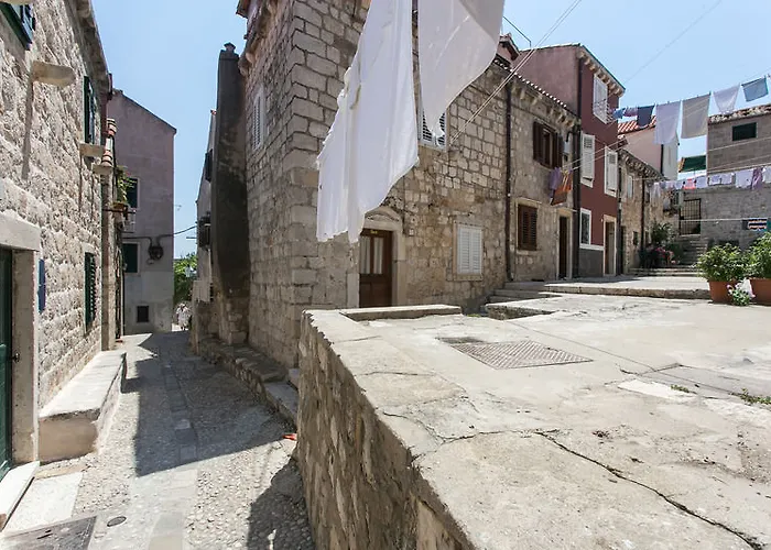 라벤더 가든 아파트먼트