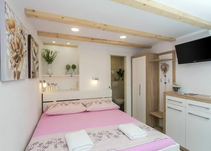 라벤더 가든 아파트먼트 아파트