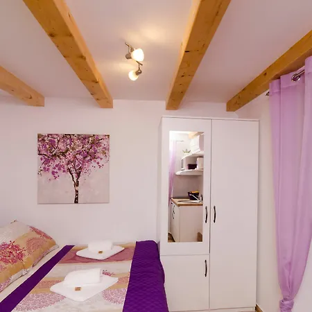 Lavender Garden * Ragusa