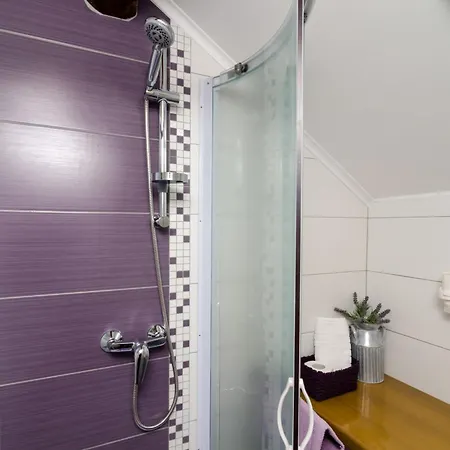 Apartment Lavender Garden *